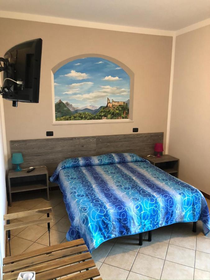 Il Gatto E La Volpe Hotell Avigliana Exteriör bild