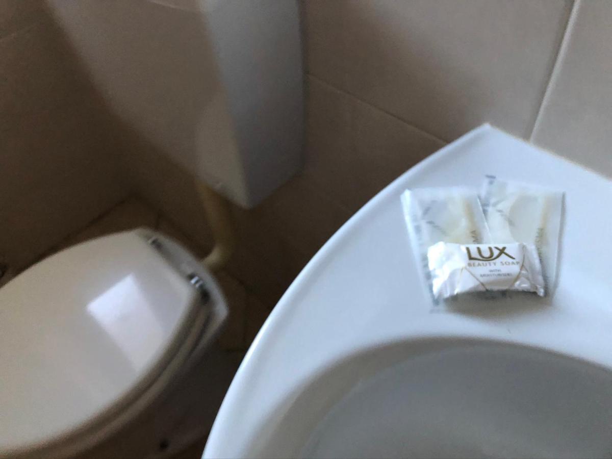 Il Gatto E La Volpe Hotell Avigliana Exteriör bild
